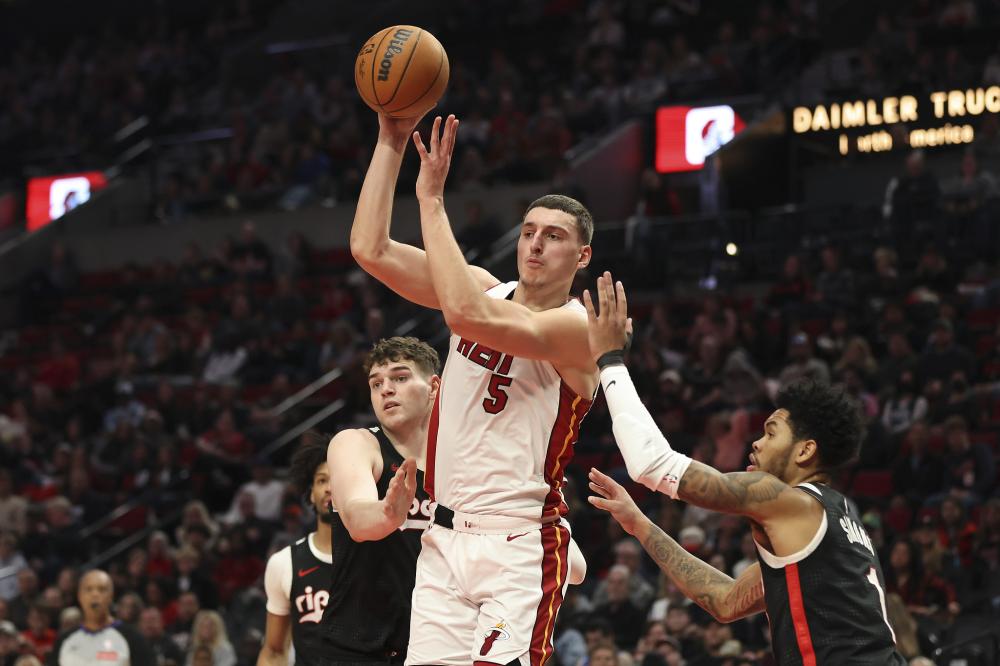 却在拜仁慕 却在拜仁慕