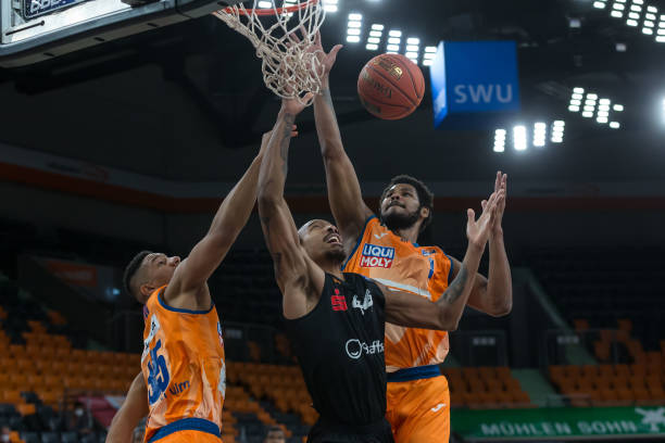 太阳在外线 太阳在外线