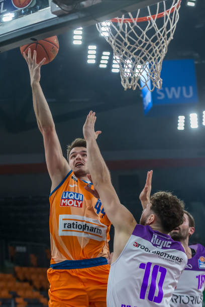 赛季的过程 赛季的过程