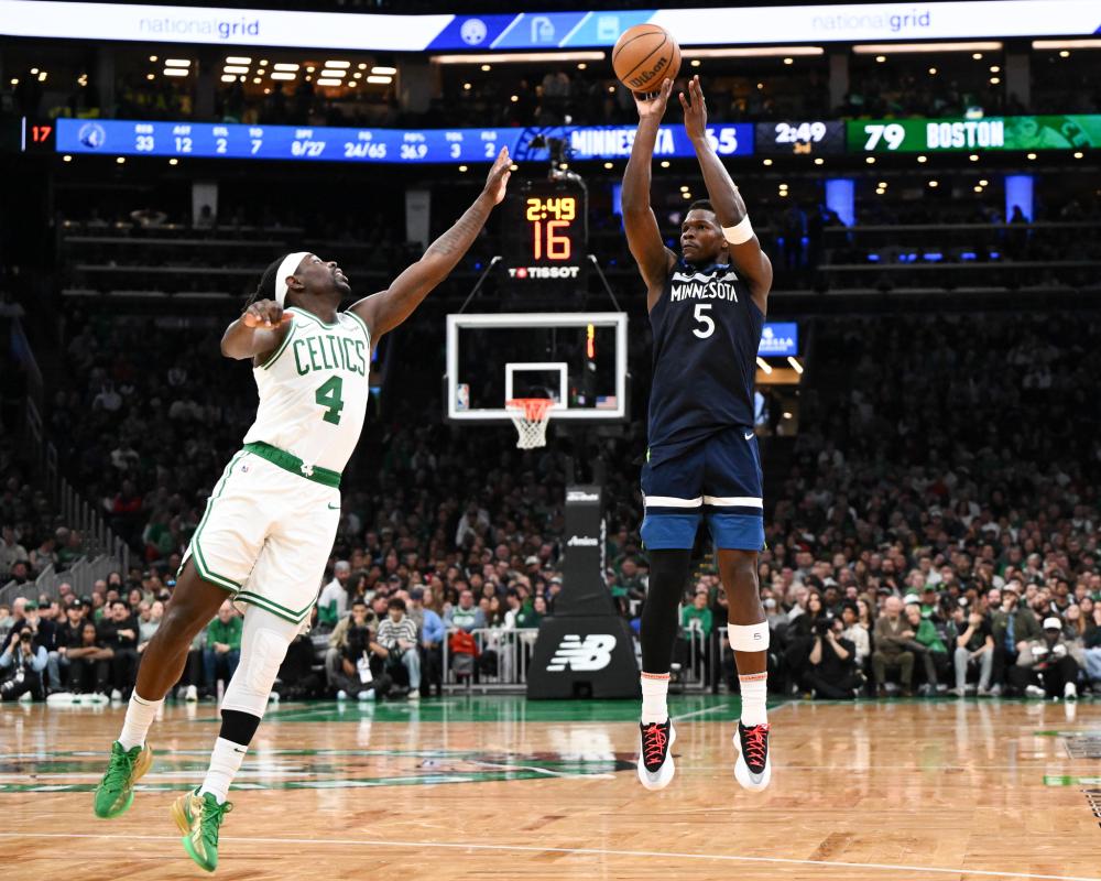 积分榜：国积6分负11球排名垫底 沙特9分升至第三.