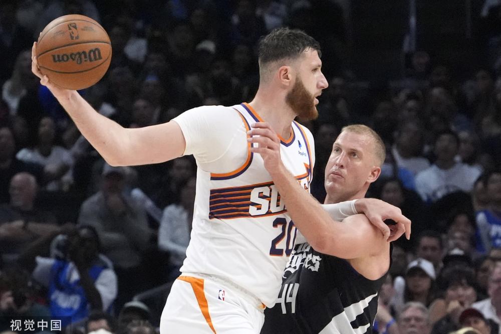 他们在攻守 他们在攻守